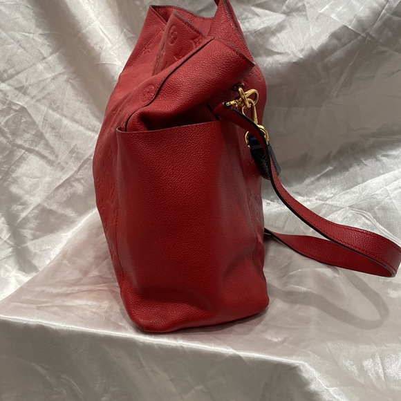 Authentic Louis Vuitton Bagatelle Empreinte Hobo handbag - Picture 7 of 14